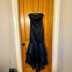 ABS by Allen Schwartz Sz 8 (fits like a 6) Black Strapless Gown